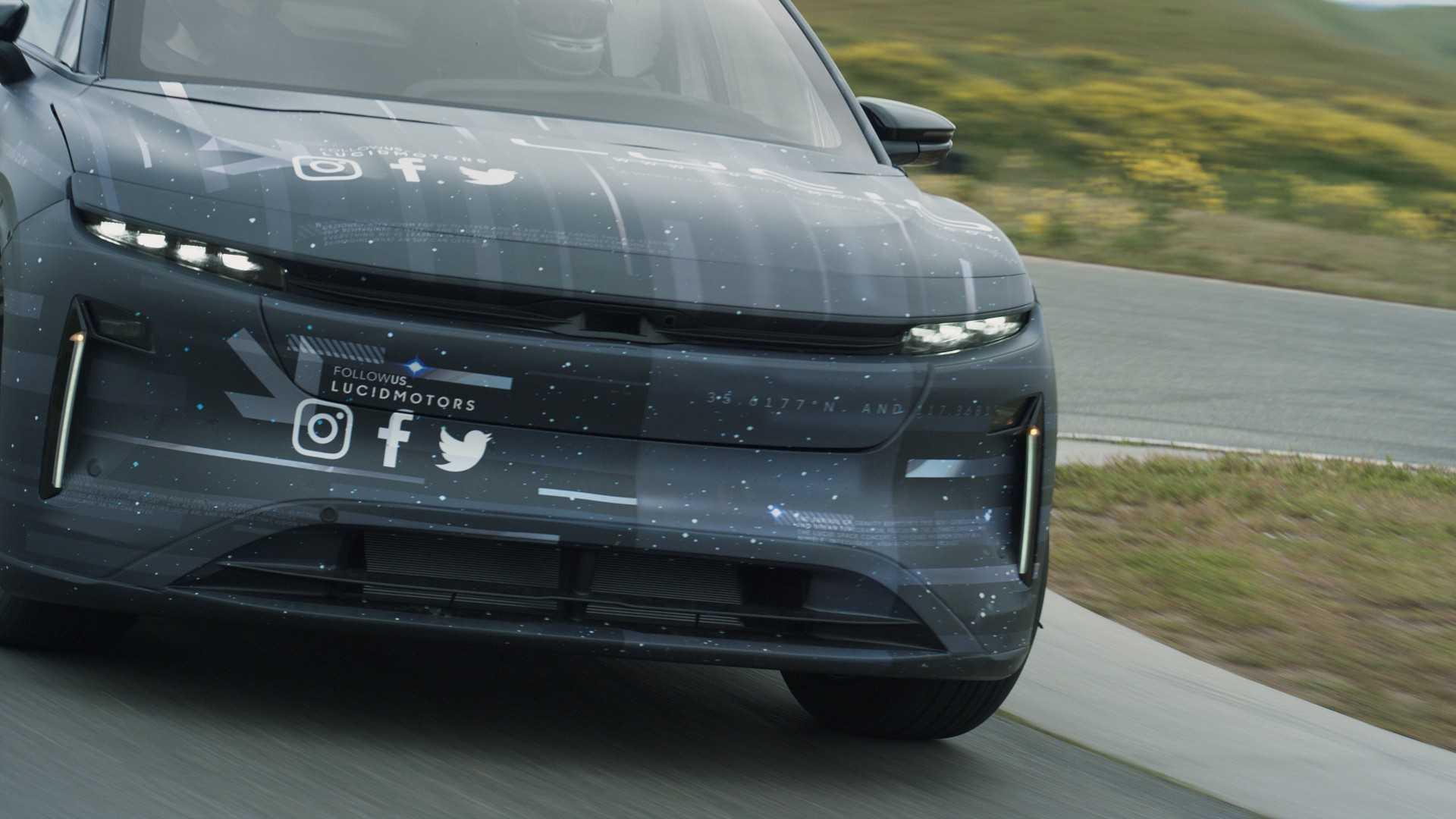 Luxusní elektrické SUV Lucid Gravity, testování prototypu