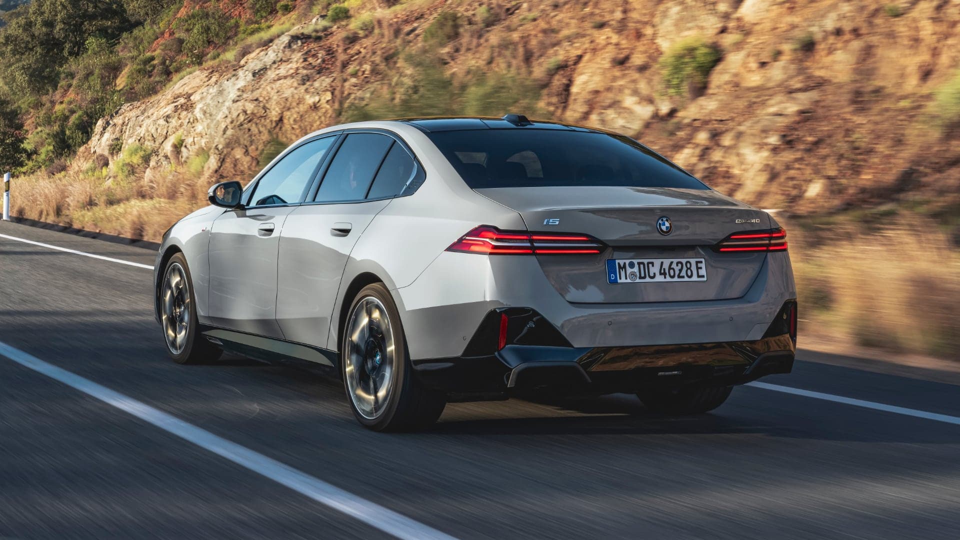 BMW i5 eDrive40