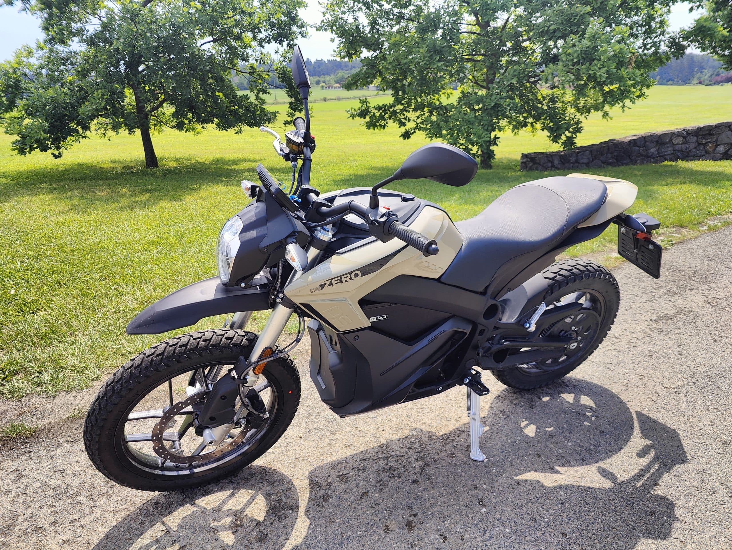 Elektrický motocykl Zero DS