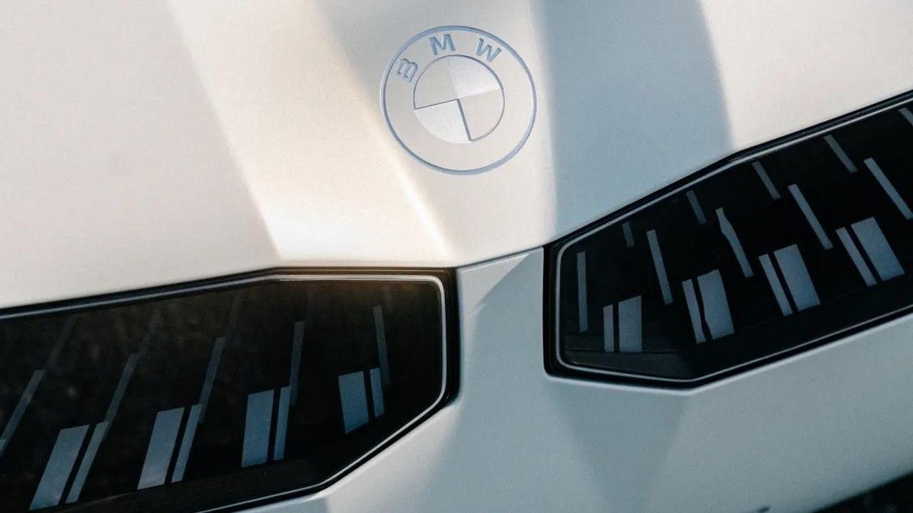 BMW odhaluje své karty! Futuristický elektromobil Vision Neue Klasse bere dech