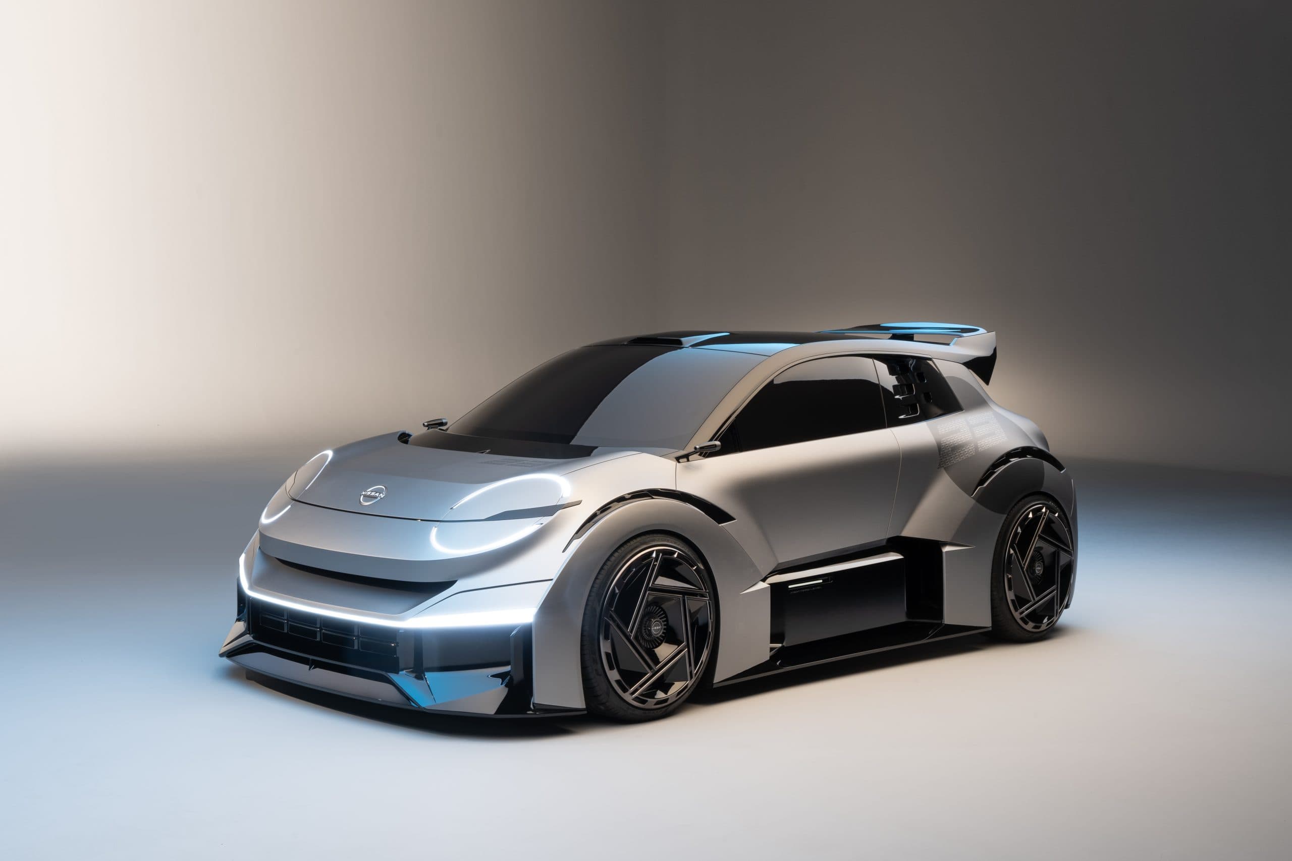 Elektrická hatchback Nissanu pro další desetiletí