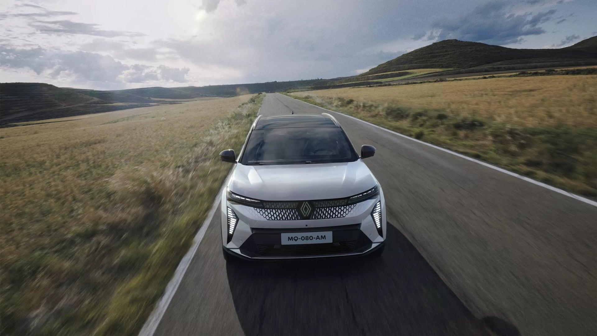 Elektromobil Renault Scénic E-Tech ukořistil titul Evropské auto roku 2024