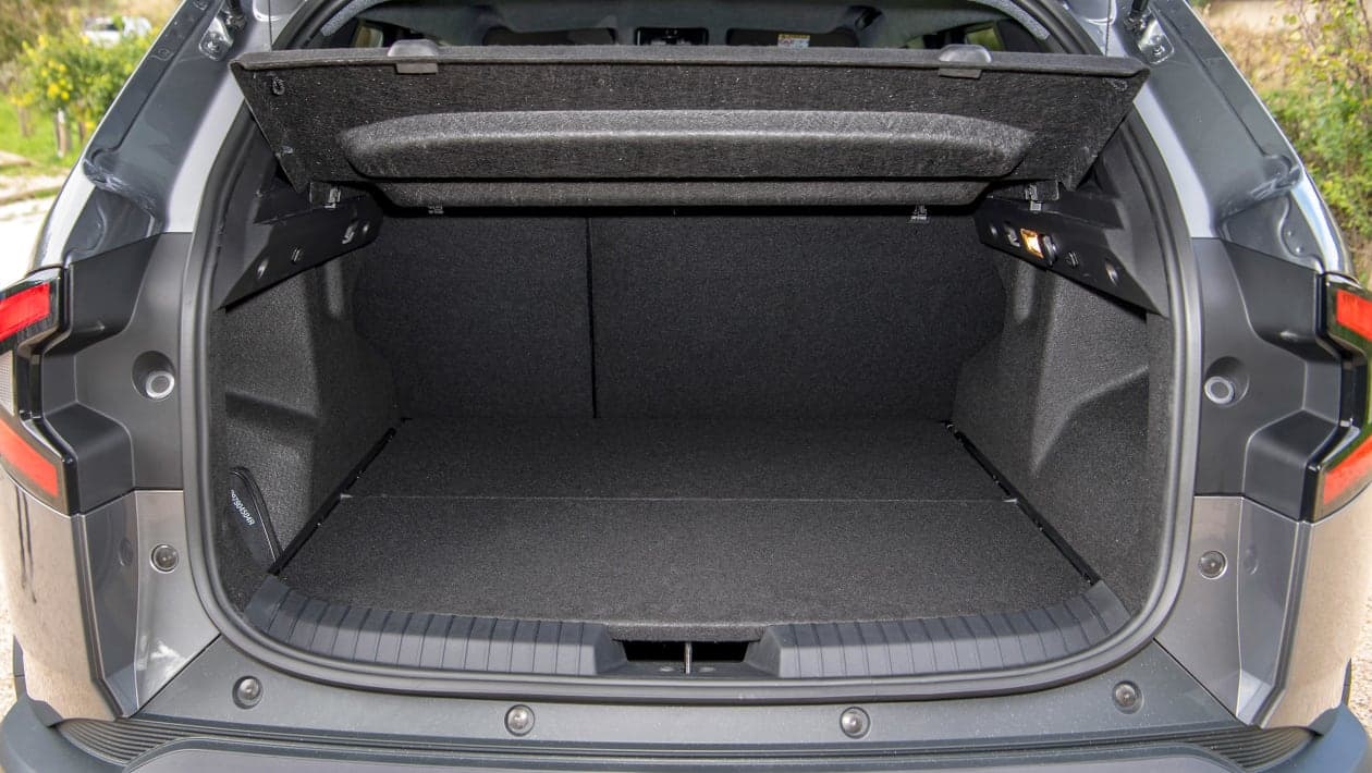 Interiér Dacie Duster (2024)