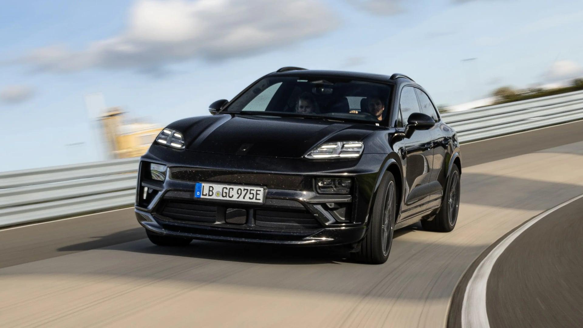 Předpisy EU prý posílají spalovací Porsche Macan do předčasného důchodu