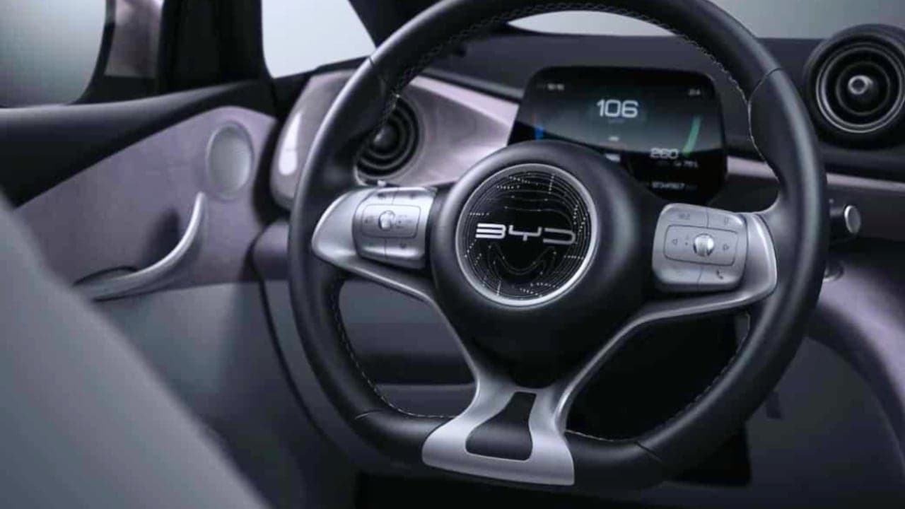 Interiér elektromobilu BYD Dolphin | foto: BYD