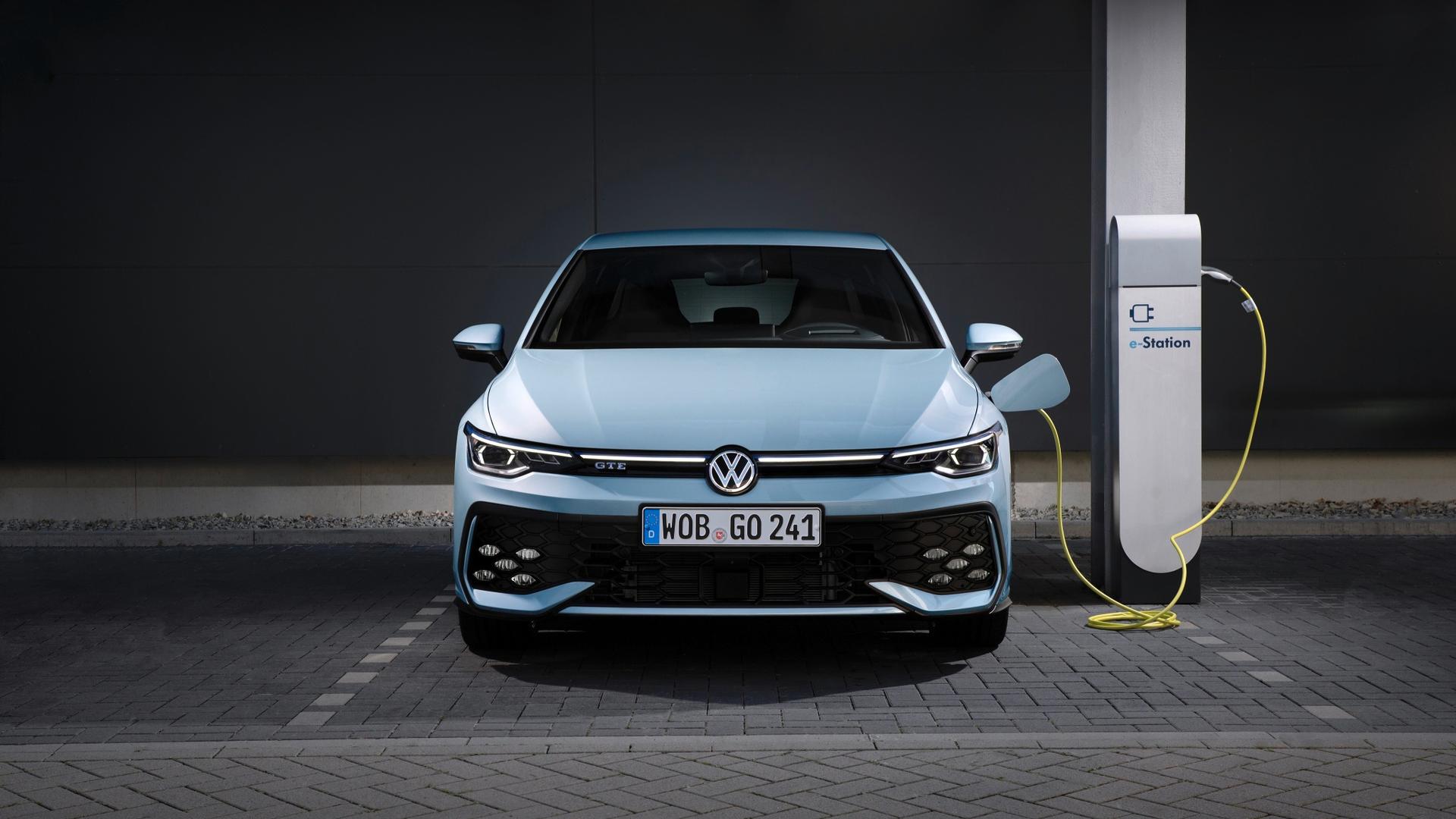 Volkswagen Golf GTE (2024) | foto: Volkswagen