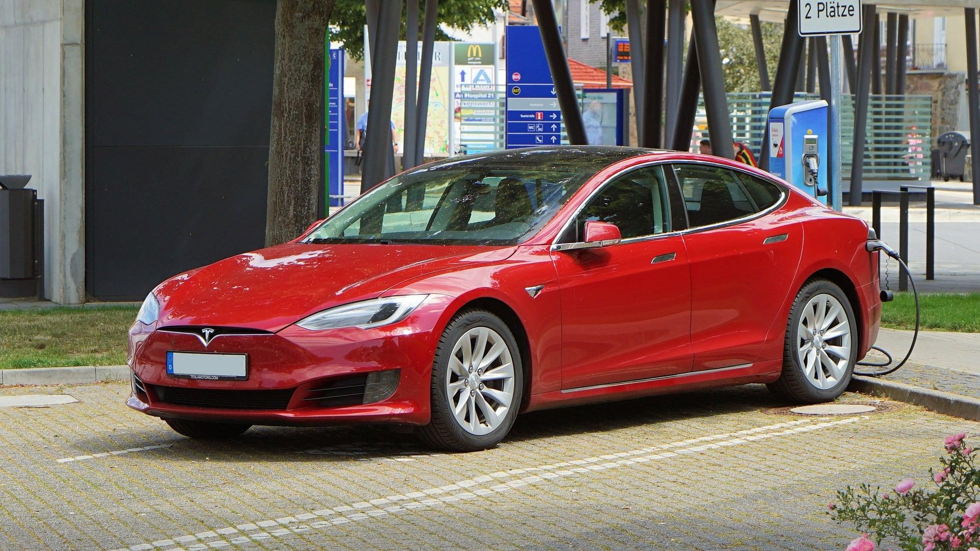 Tesla Model S