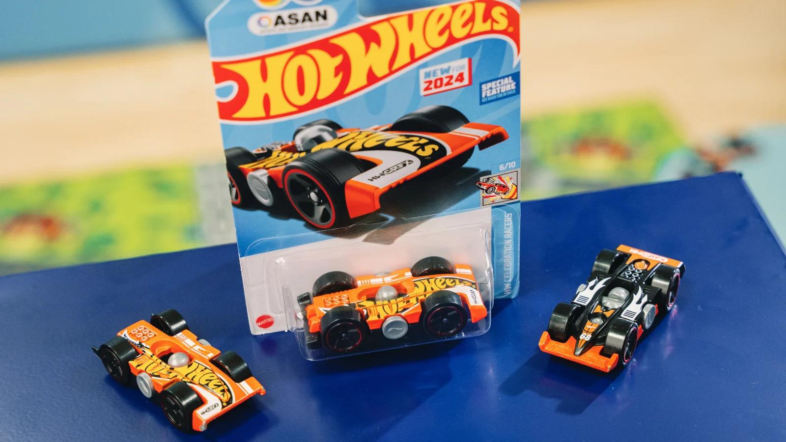 Hot Wheels myslí na děti s autismem. Uvádí speciální kolekci autíček