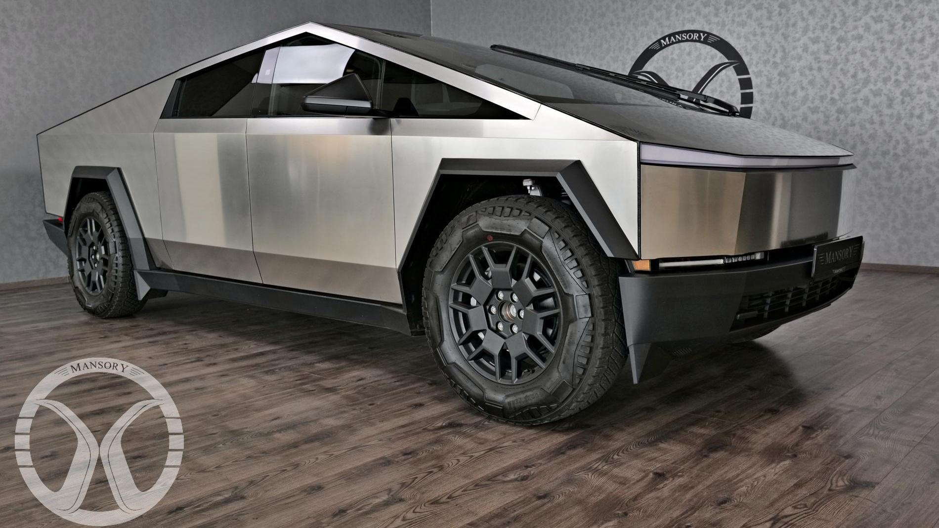 Tesla Cybertruck v nabídce společnosti Mansory Automotive CZ | foto: mansory.cz