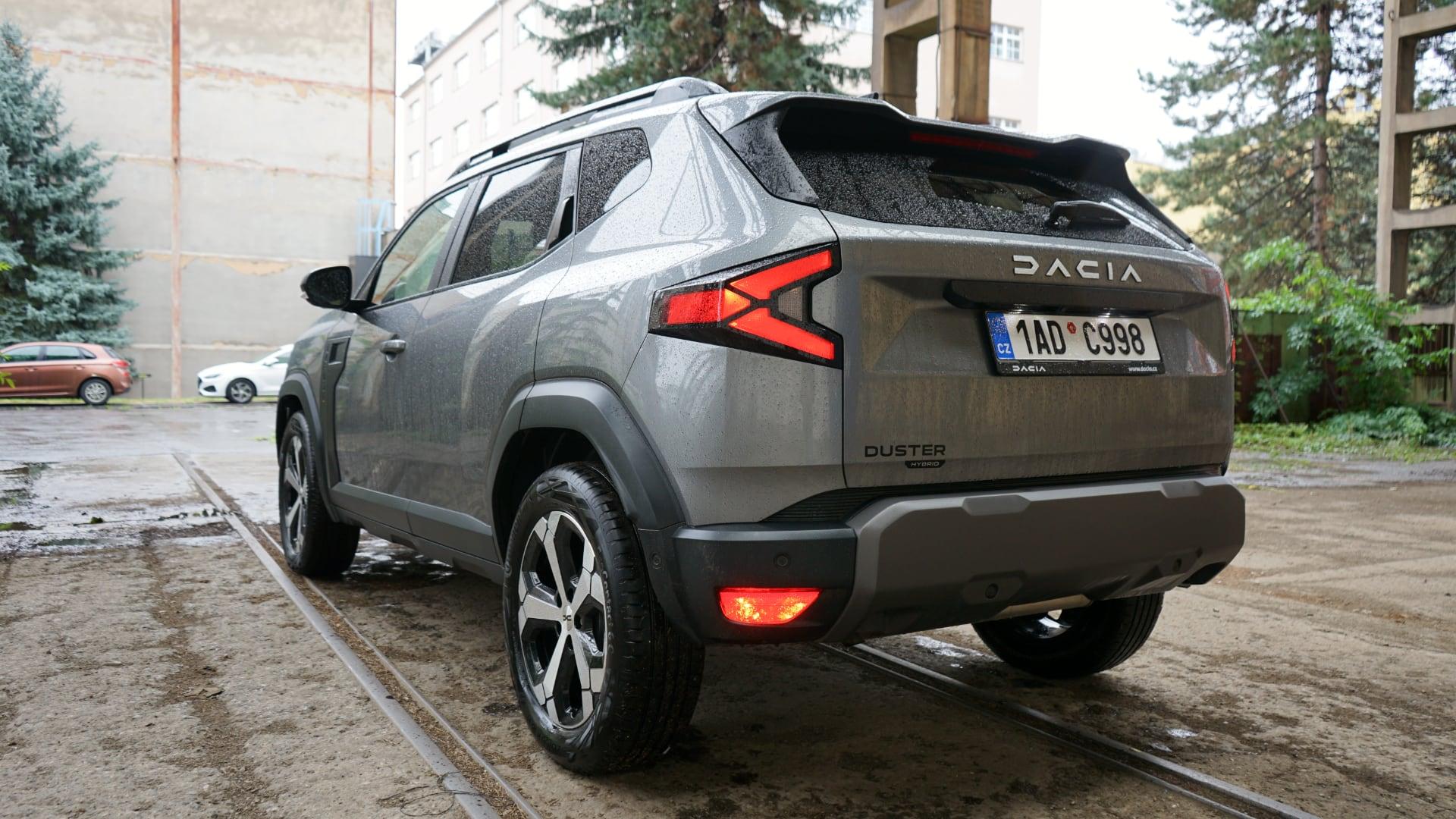 Dacia Duster 140 Hybrid test