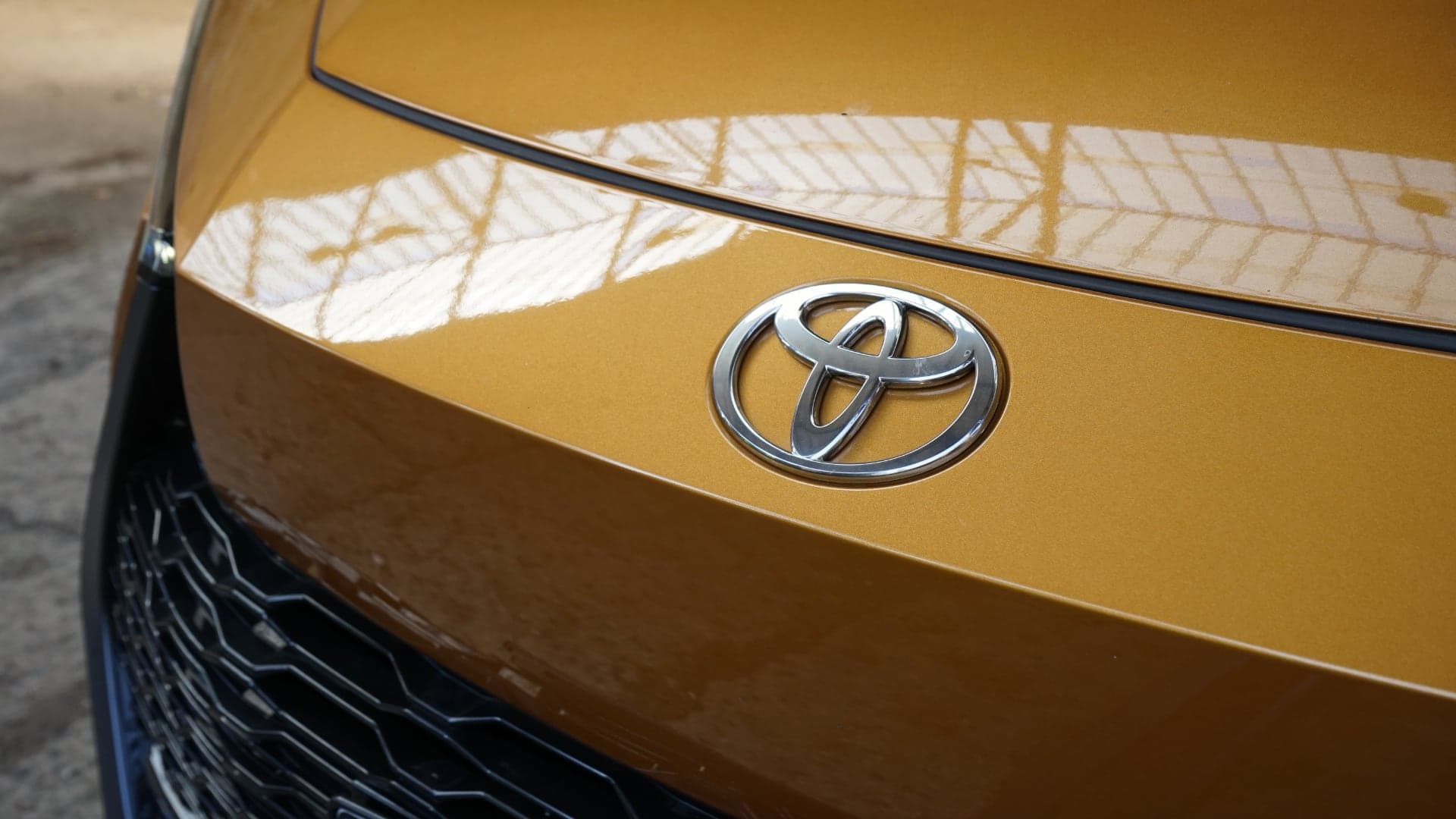 Toyota C-HR Hybrid 2024 test