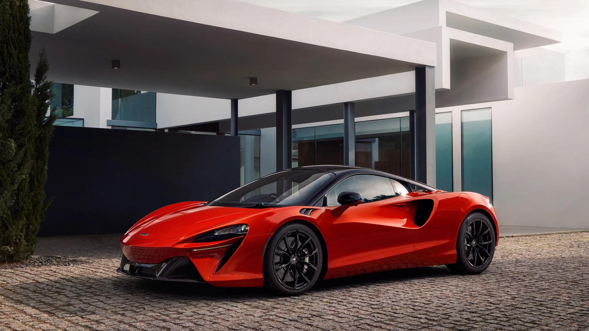 Hybridní McLaren Artura