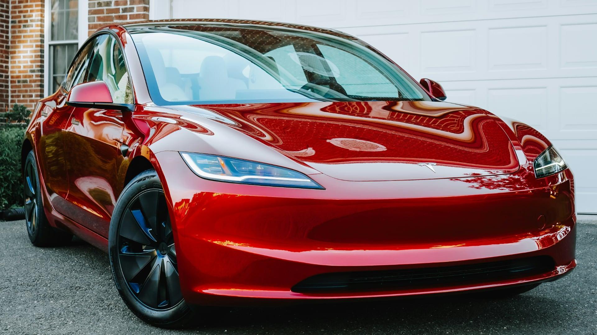 Tesla Model 3 (2024) přezdívaná Highland | foto: Unsplash