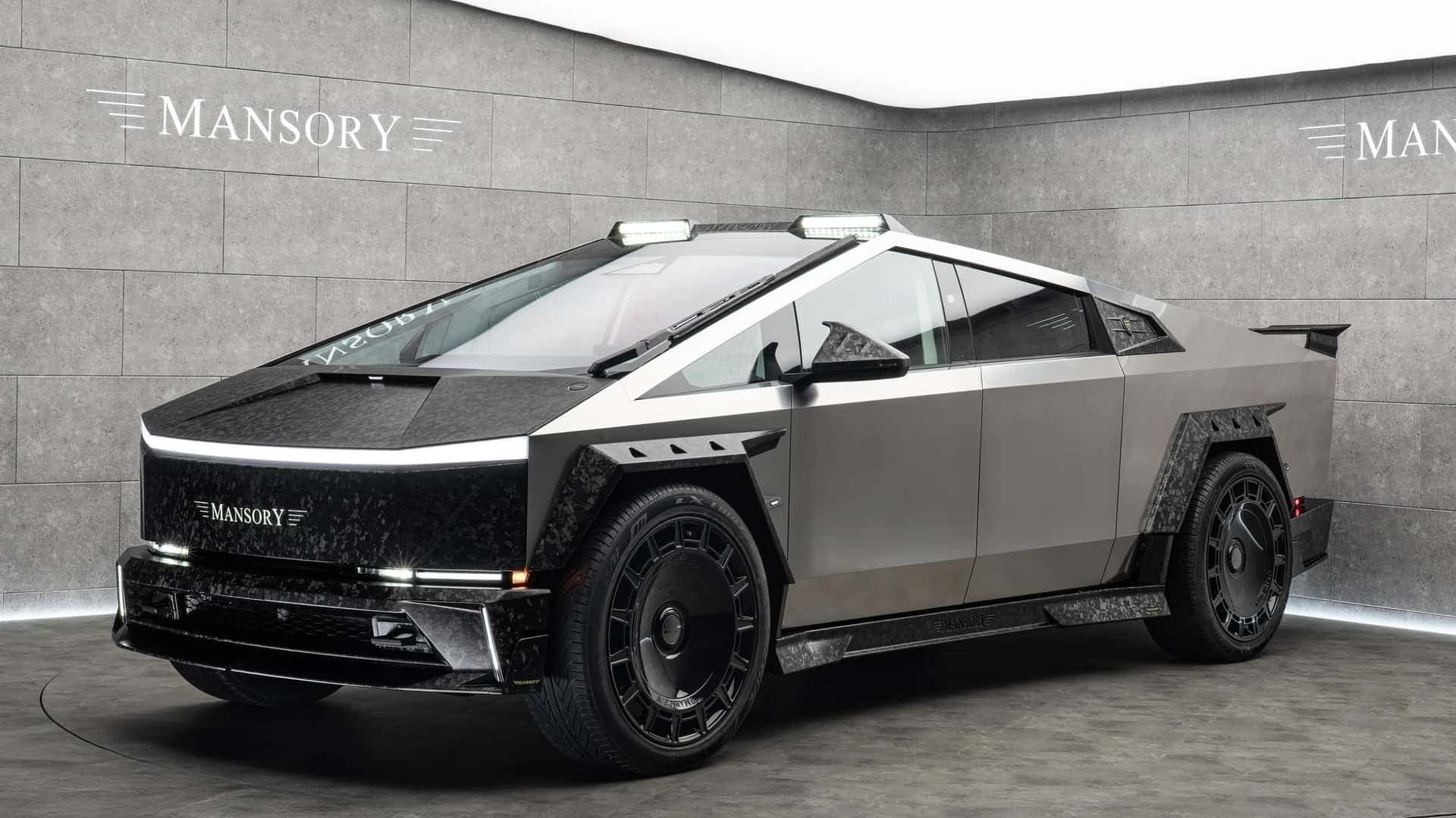 Tesla Cybertruck v úpravě Mansory Elongation | foto: Mansory