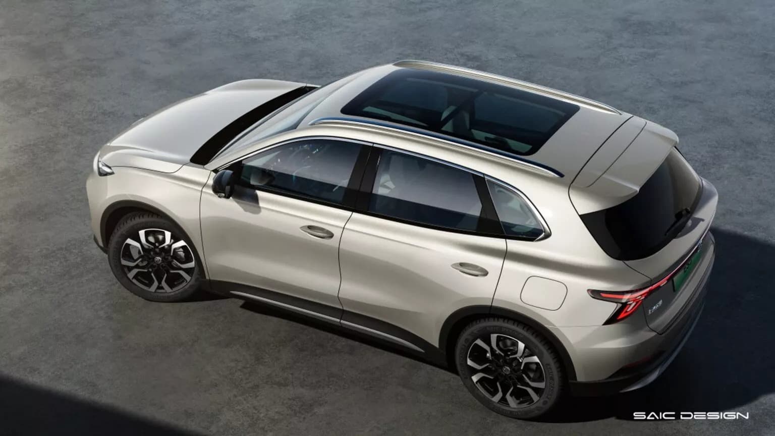 MG ES5 EV, střecha | foto: SAIC