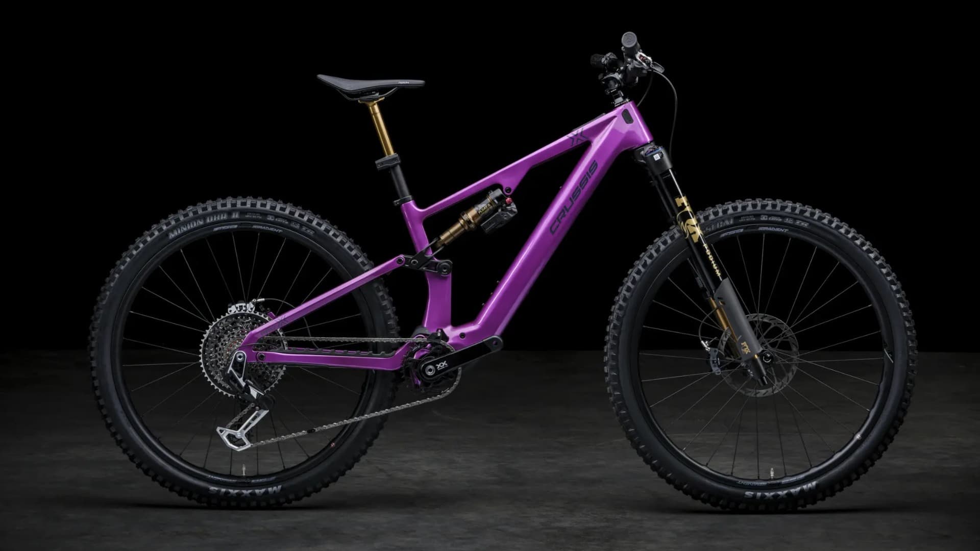 Sportovní elektrokolo e-Full 12.11-PRO X | foto: Crussis