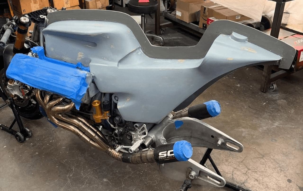 Základem stroje je vlastní rám | foto: Maxwell Hazan