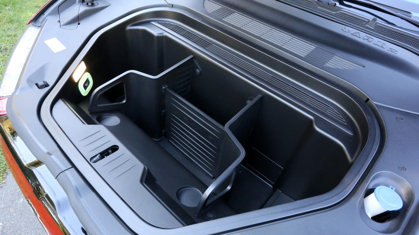 Frunk, Ford Mustang Mach-E | Zdroj: Autoblog