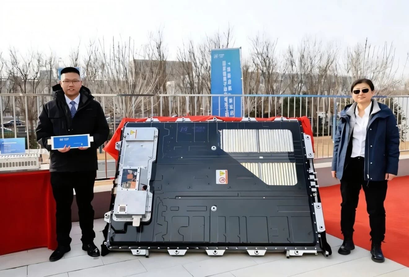 Vědci uvedli, že baterie s jejich elektrolytem mají při pokojové teplotě více než dvojnásobnou energetickou hustotu oproti těm běžným | Zdroj: South China Morning Post