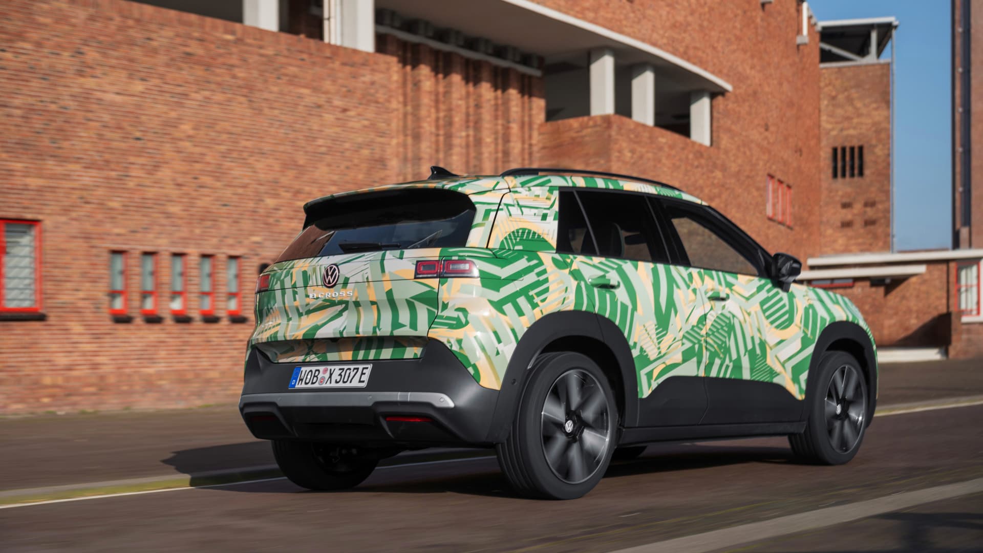 Maskovaný prototyp Volkswagen ID. Cross | Zdroj: Volkswagen