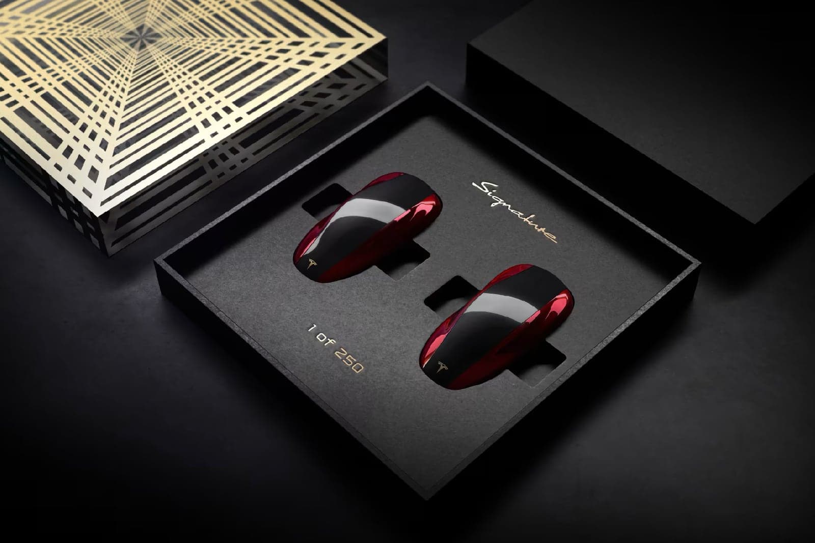 Tesla Model S Plaid Signature | Zdroj: Tesla