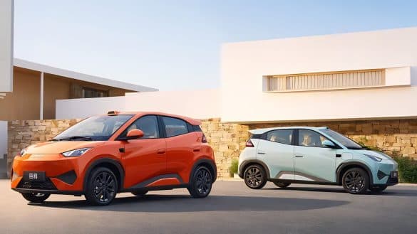 Češi mohou tiše závidět: Nový lidový elektromobil ujede 405 km, stojí od 212 tisíc