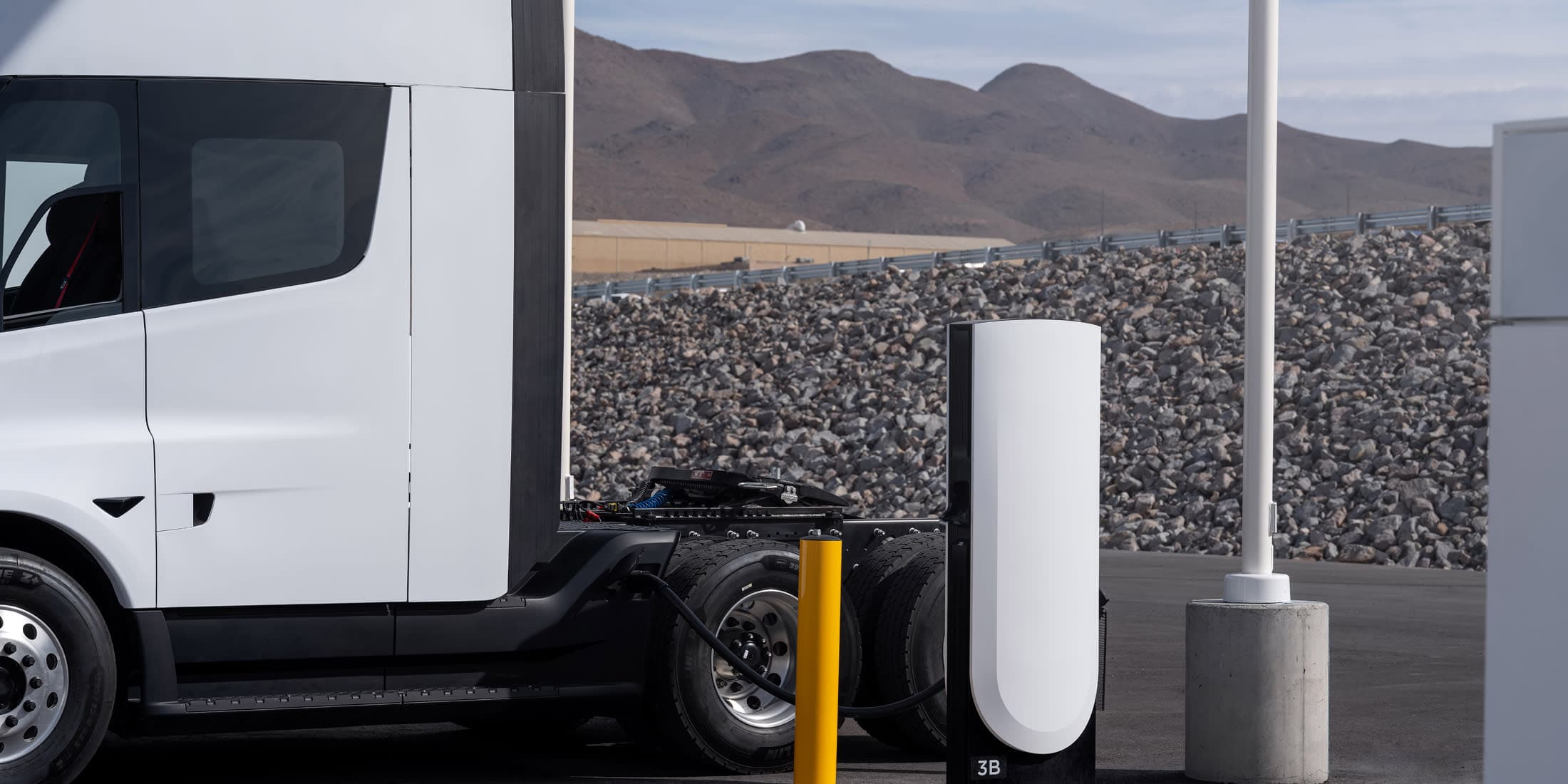 Nabíječka Tesla Basecharger | Zdroj: Tesla