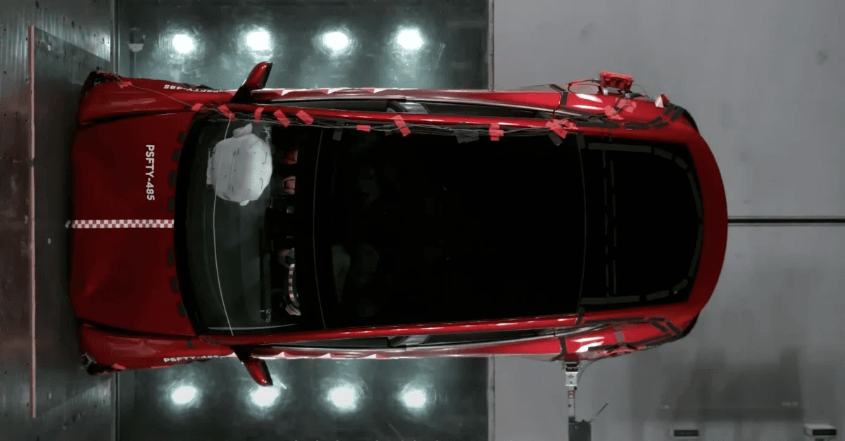 Tesla crash testy | Zdroj: Tesla