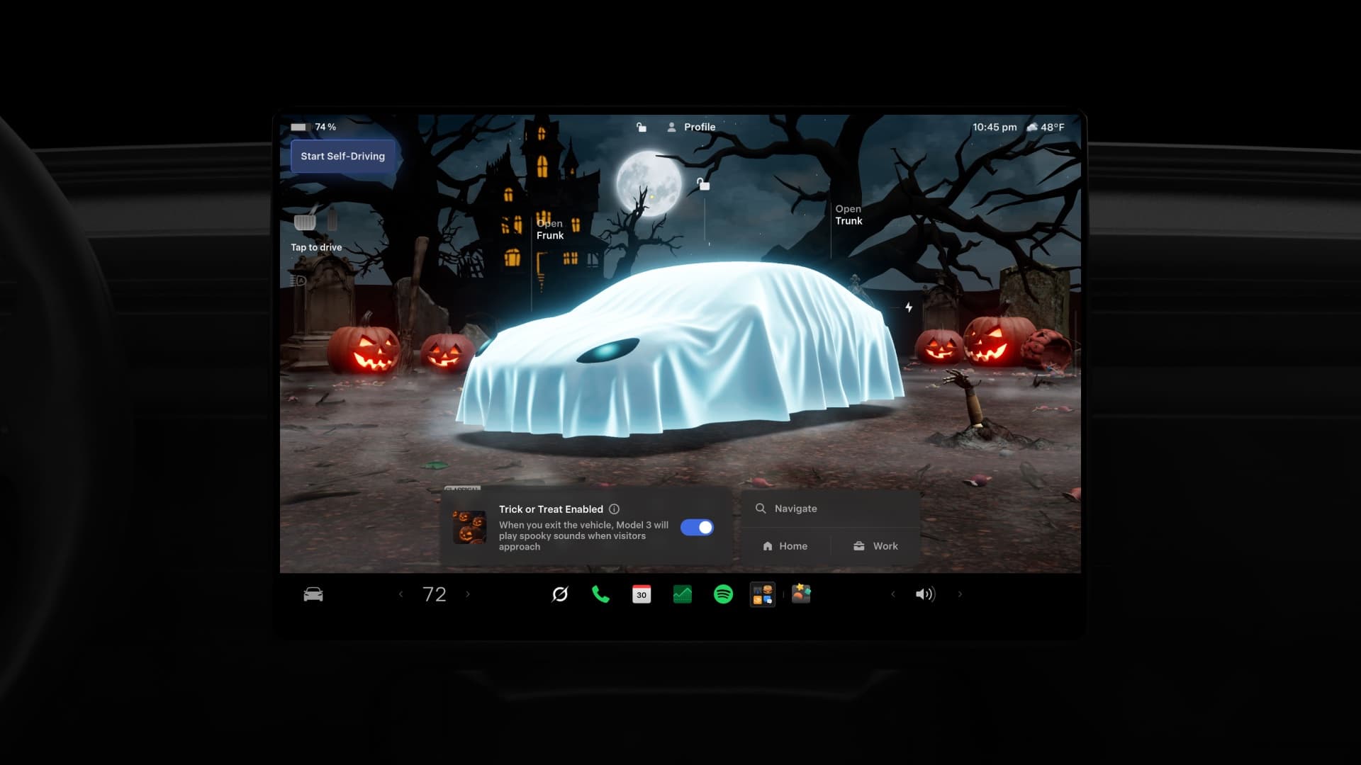 Halloweenský update Tesly | Zdroj: Tesla