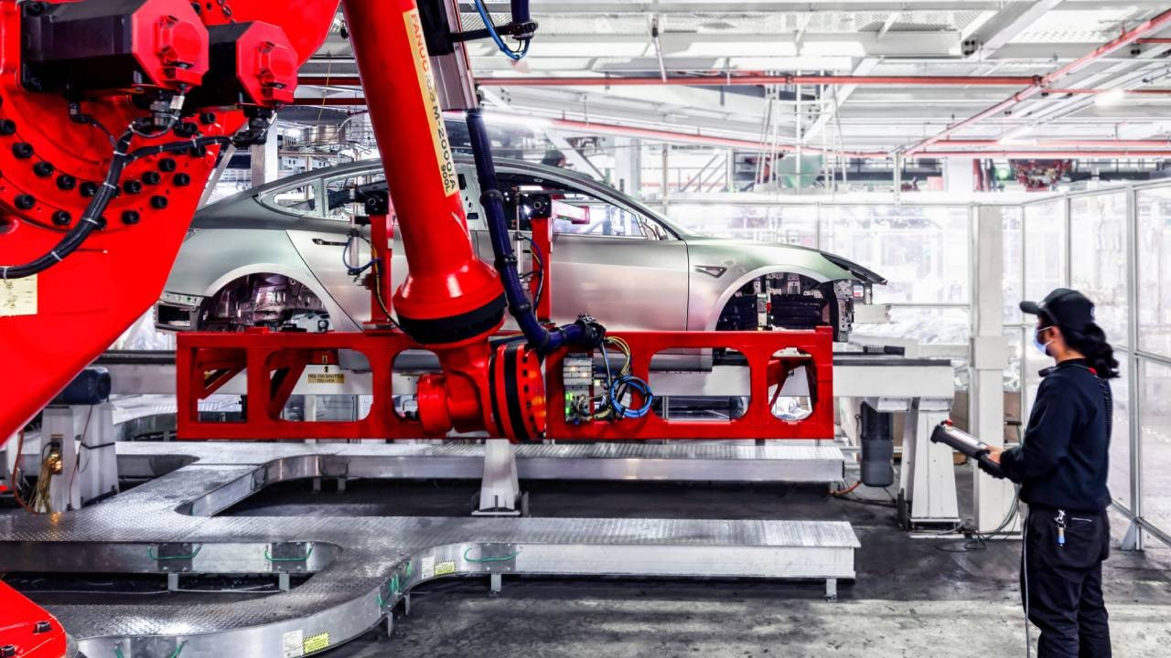 Výroba aut v Číně | Zdroj: Tesla