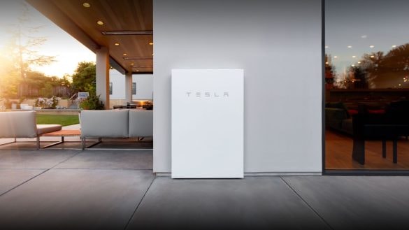 Tesla jede! Oslavila již 600 000 zprovozněných bateriových úložišť