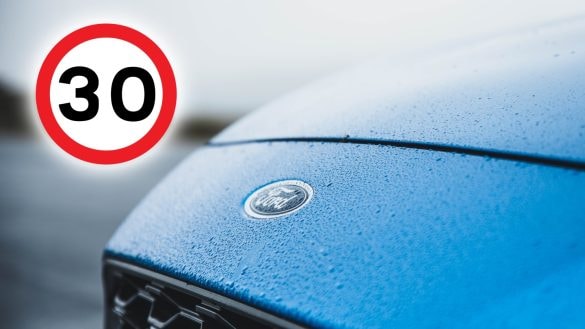 Ford zavádí drastický omezovač, řidiče nepustí přes maximální povolenou rychlost