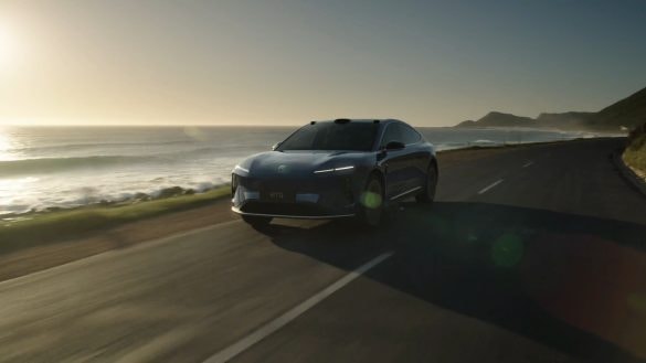 Výroba baterie pro elektromobily s dojezdem 1 000 km zrušena. Nikdo ji nechtěl