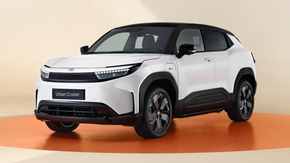 Konec nesmyslných označení. Toyota dá elektromobilům lepší názvy