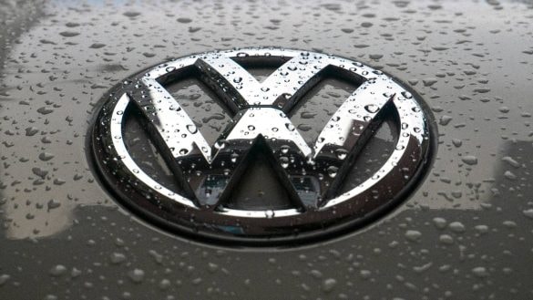 Němci odkrývají auto, které má zlákat miliony lidí na elektromobilitu