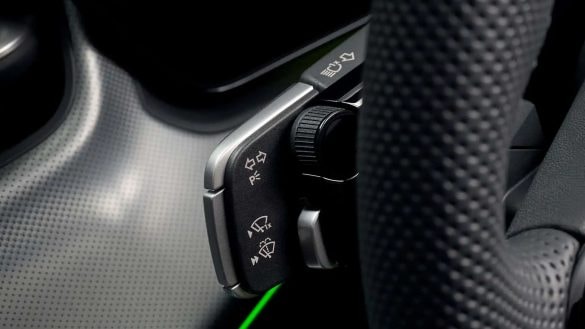 Tradiční páčky končí. Audi sjednocuje ovládání za volantem