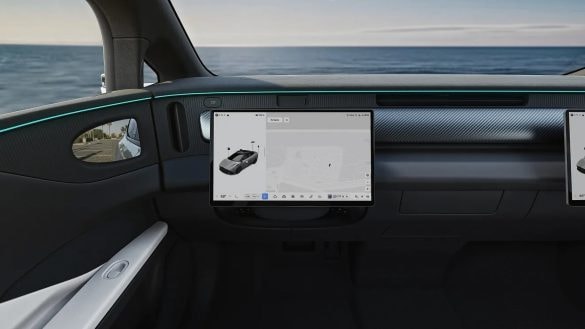 CES 2026 ukazuje technologie budoucnosti. Do aut zamíří skládací volant