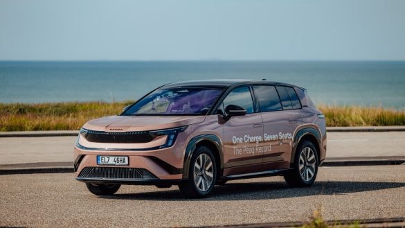 Škoda Peaq ujela 936 km bez nabíjení. Papírový dojezd překonala o 290 km