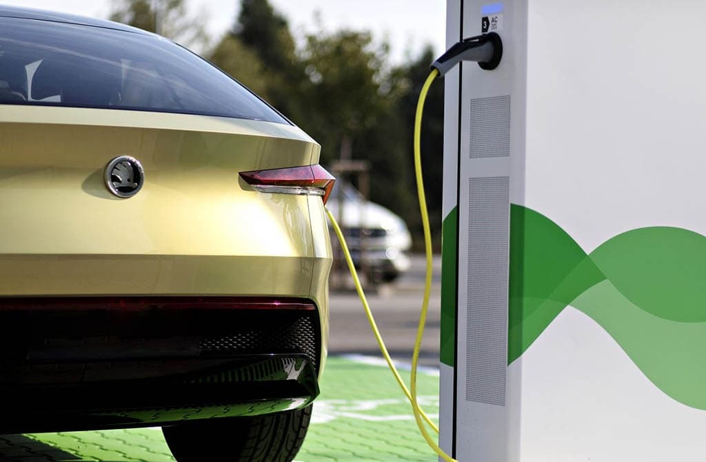 Nabíjení elektromobilu Škoda Auto
