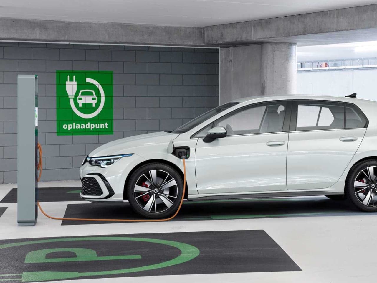 Volkswagen Golf GTE (2020)