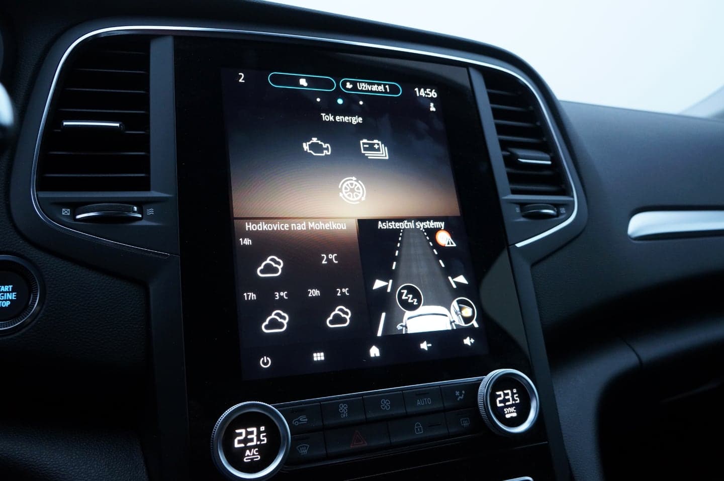 Renault Megane Grandtour E-Tech Plug-in hybrid (2020) test