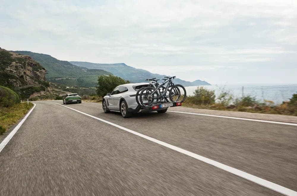 Porsche Taycan Cross Turismo 2021, nový elektromobil typu kombi