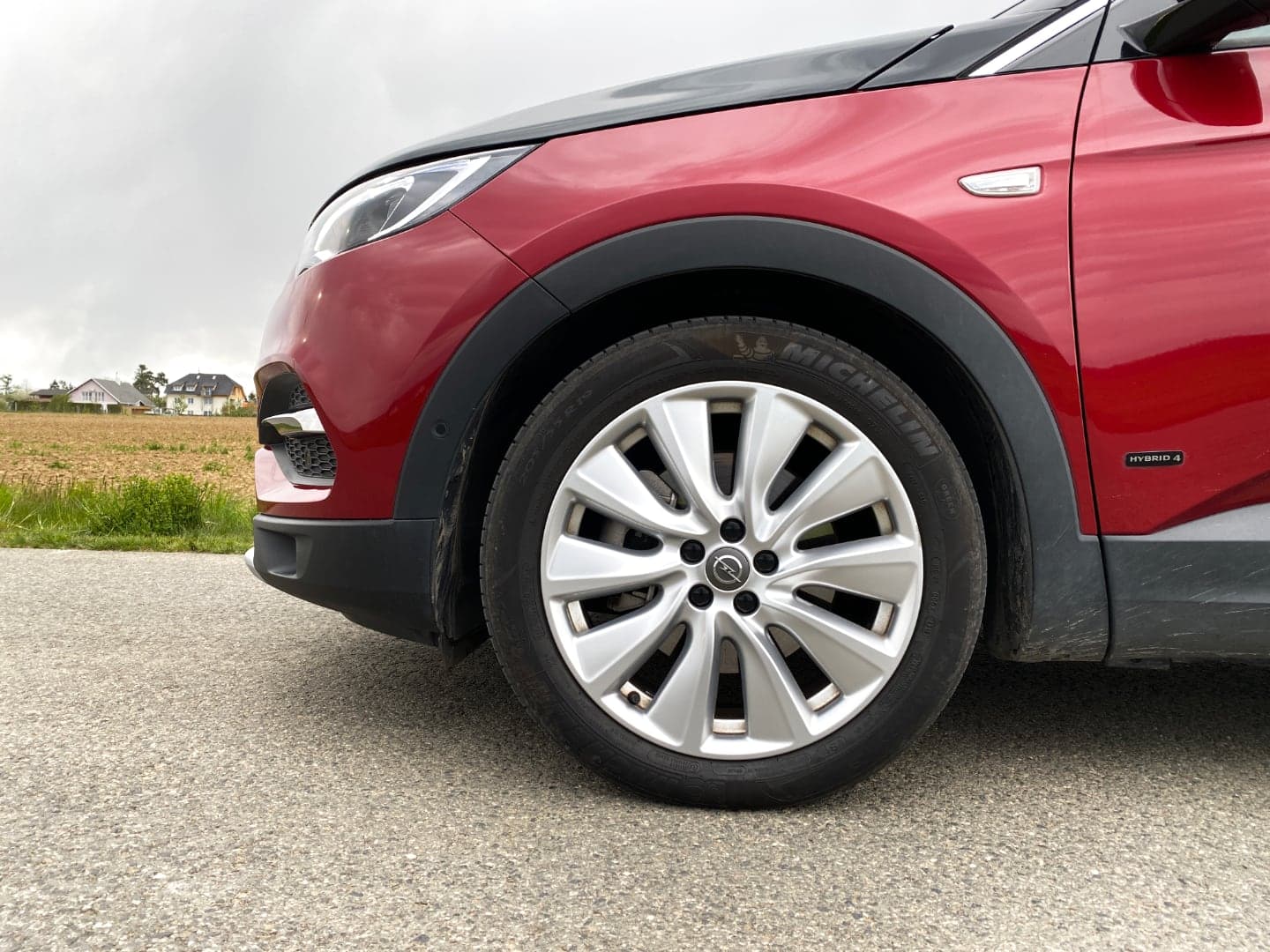 Opel Grandland X Plug-in hybrid, detail 19" kola