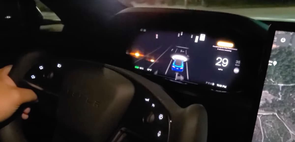 Tesla Model S Plaid, nový infotainment