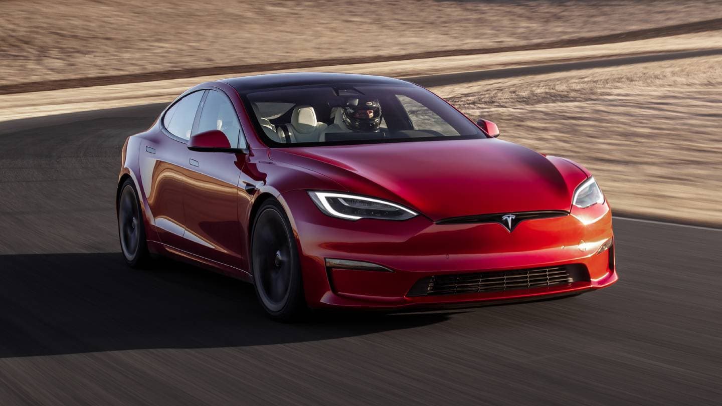 Tesla Model S Plaid na okruhu