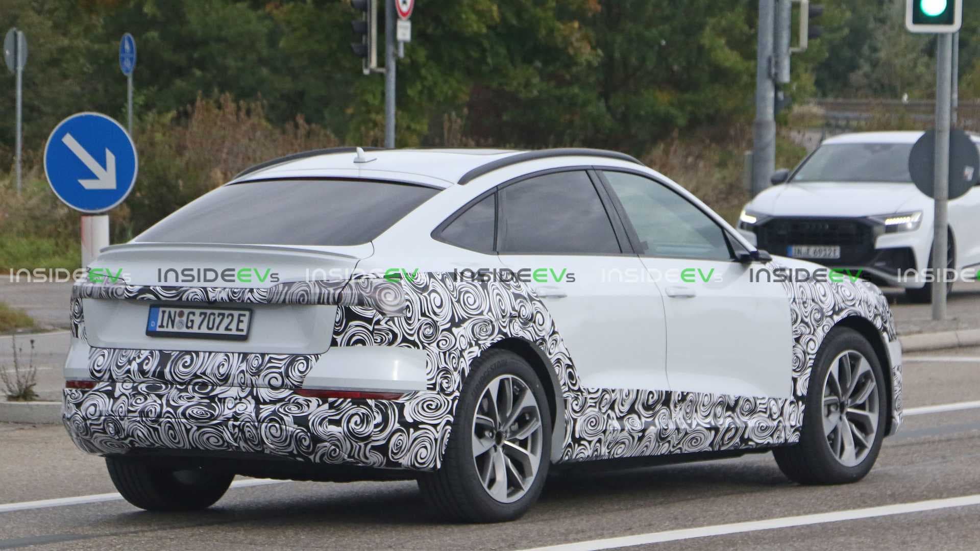 Nové Audi e-tron Sportback, zezadu