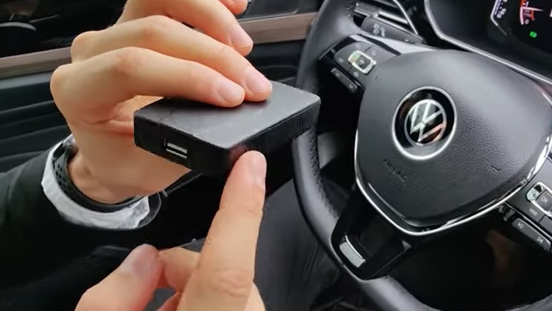Ottocast Android Auto Apple CarPlay