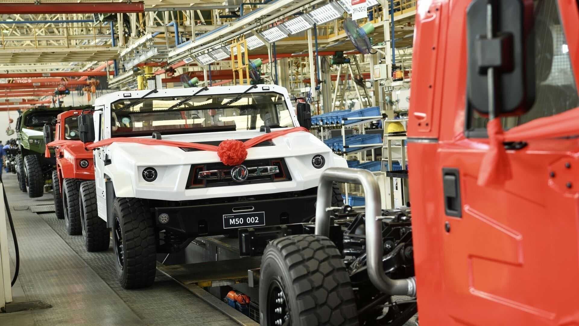 Dongfeng Warrior M50 v továrně