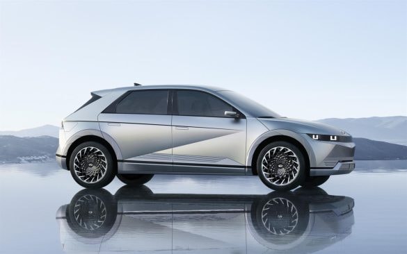 Hyundai Ioniq 5 má speciální režim na zimu. Pomůže s jízdou na sněhu i ledu