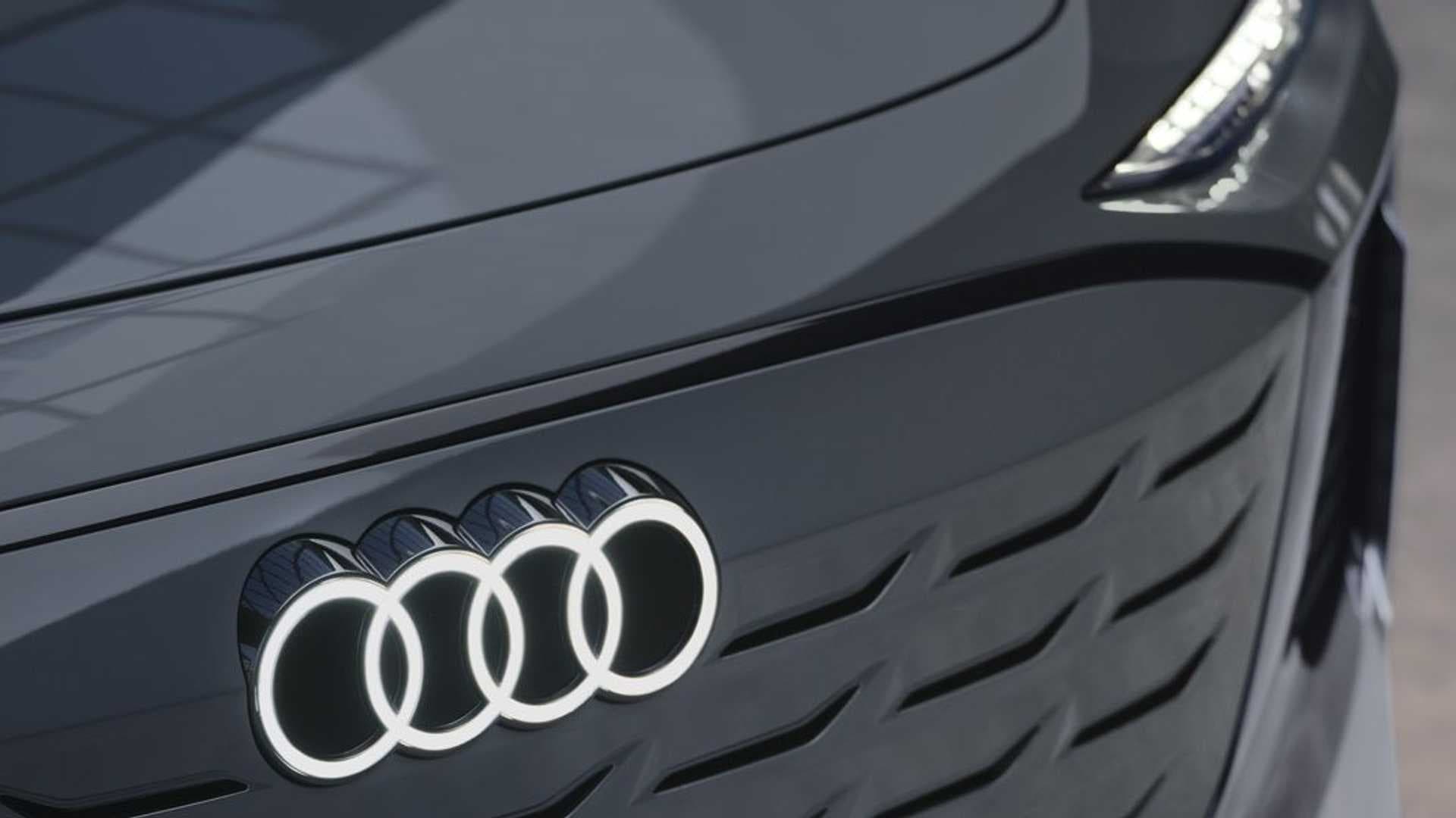 Teaser konceptu Audi A6 e-tron kombi